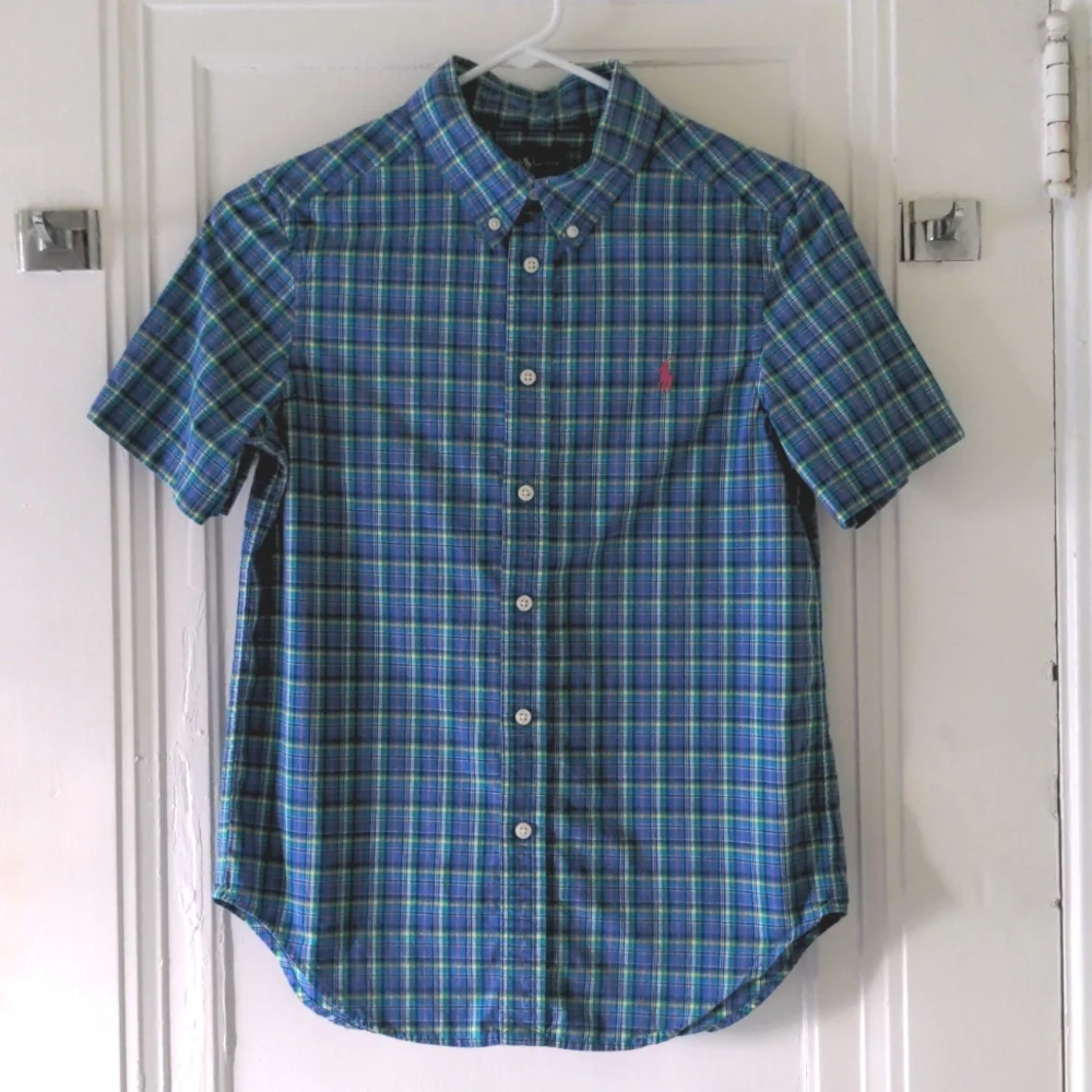 Ralph Lauren blue plaid short sleeve button down shirt